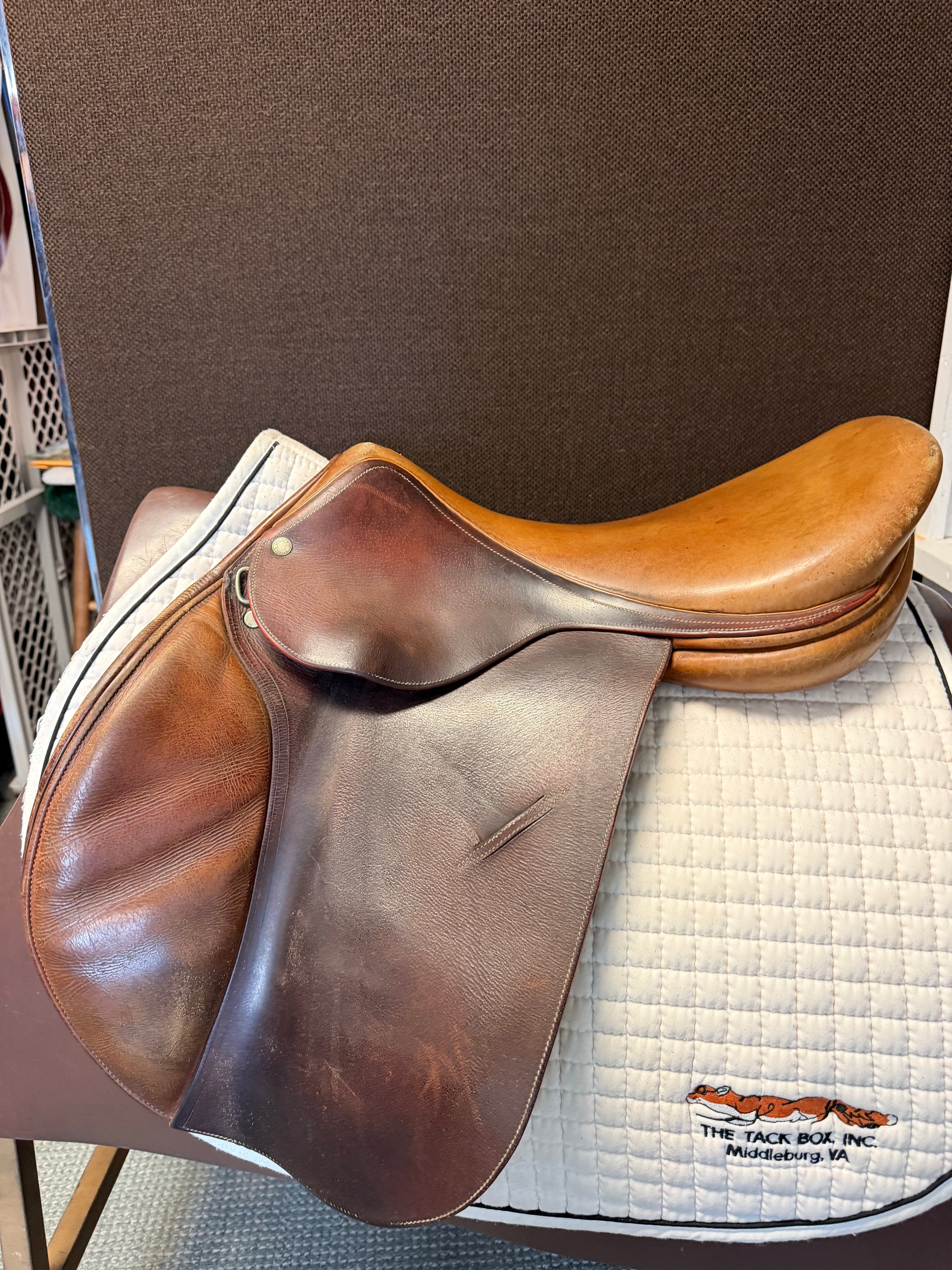 '98 Luc Childeric Jump Saddle 18M