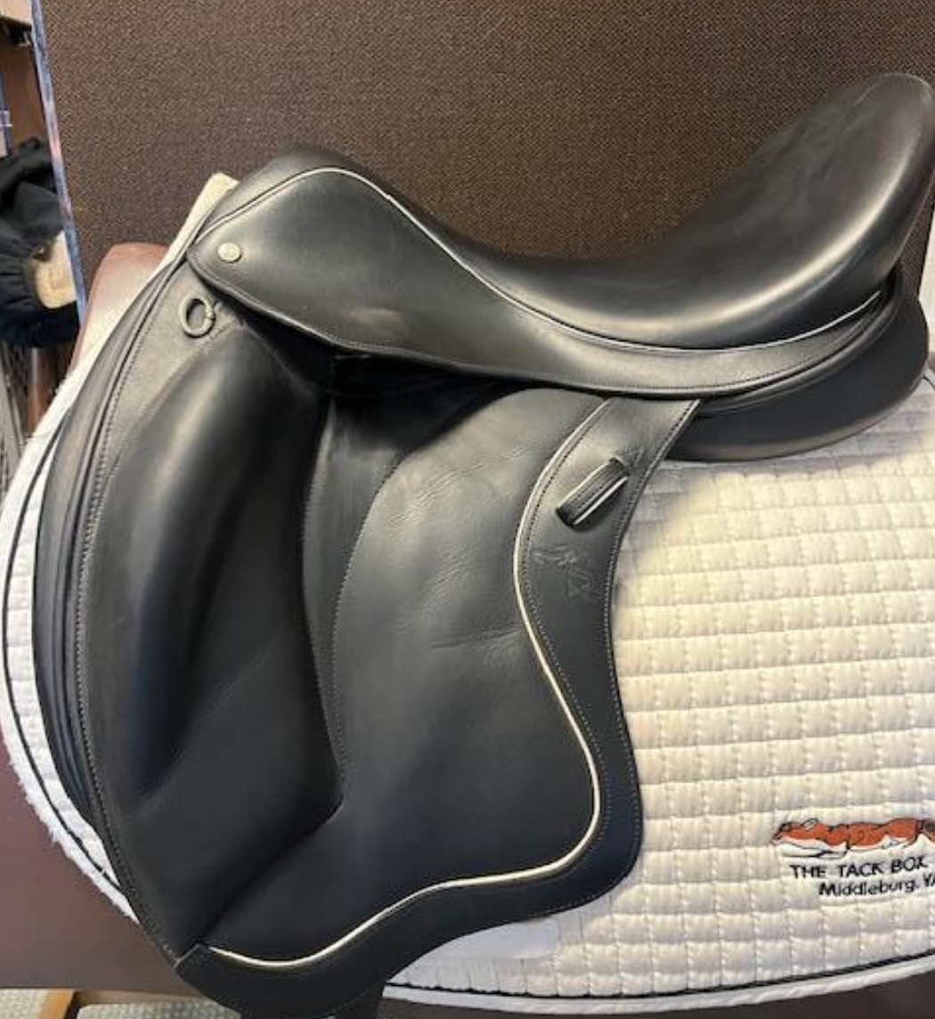 '13 DG Stackhouse Dressage 18MW