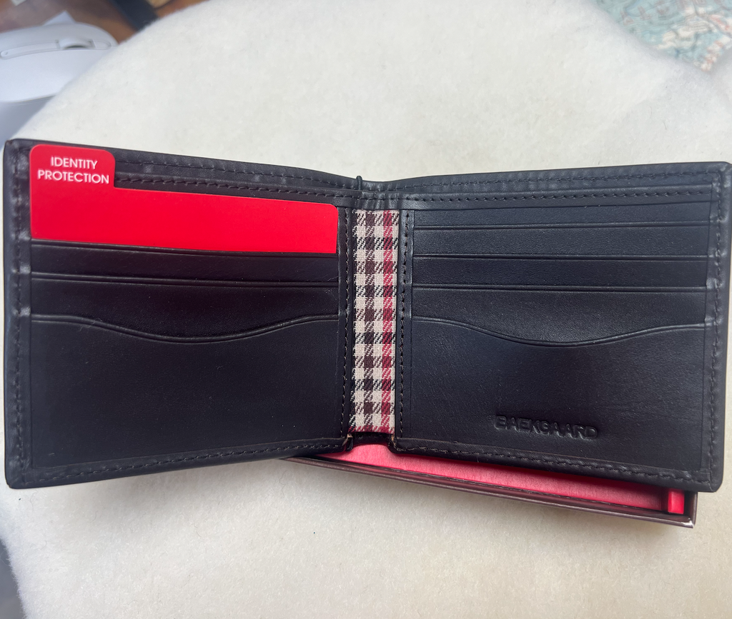 Baekgaard Wallets